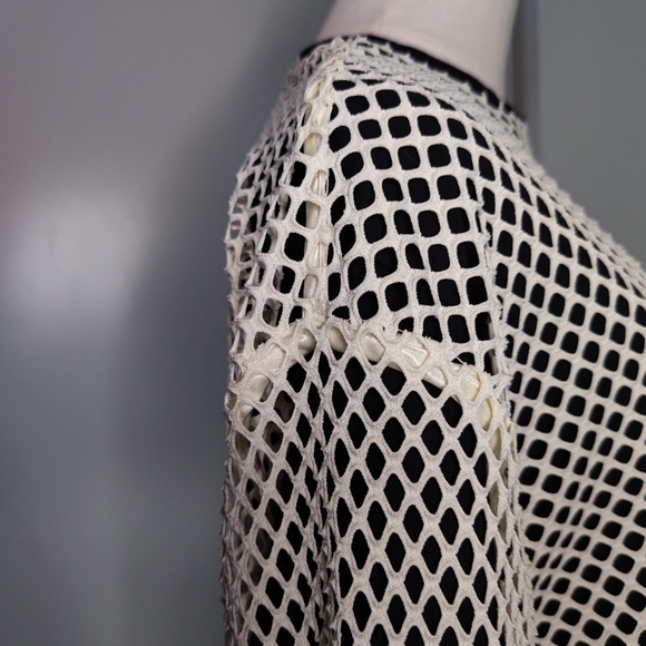 Over Mesh Top - Picture 6 of 10